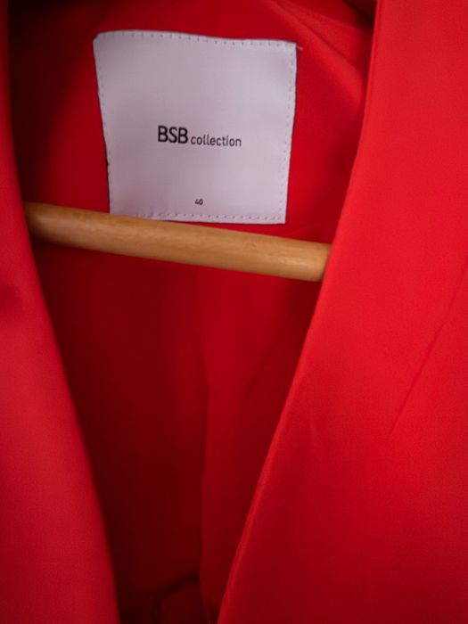 Сако в уникален цвят