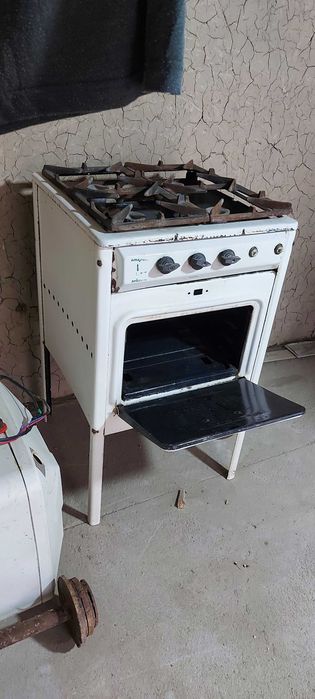 продается газовая плита