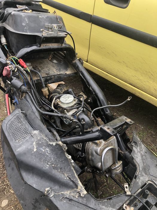 Vand kimco 125cc pentru piese 500 negociabil