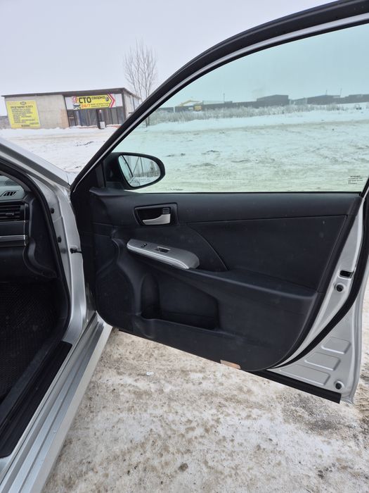 Продам Тайота Камри 50