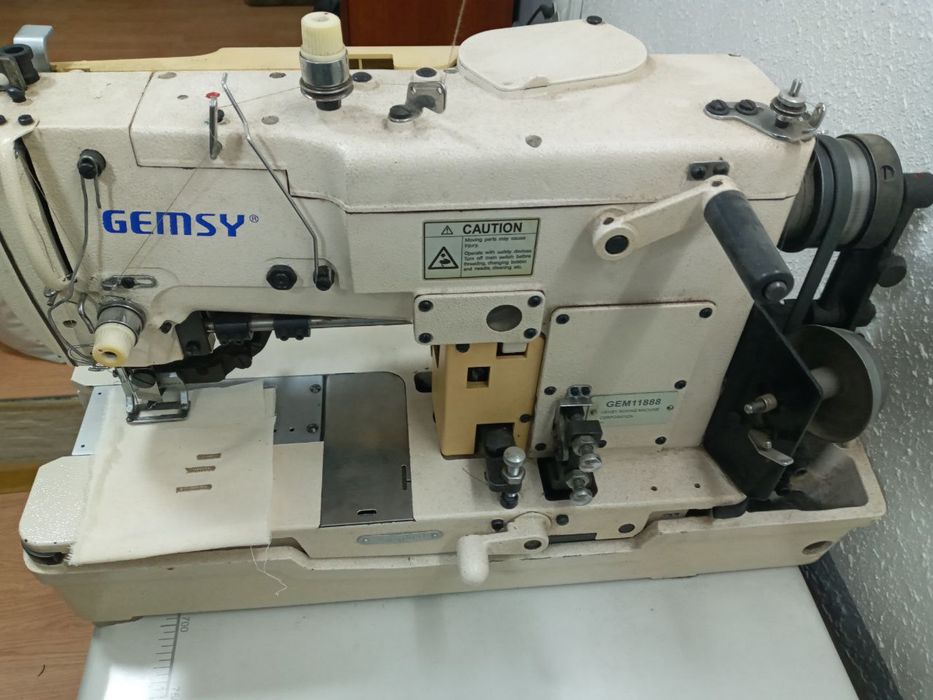 Петельная машинка Gemsy