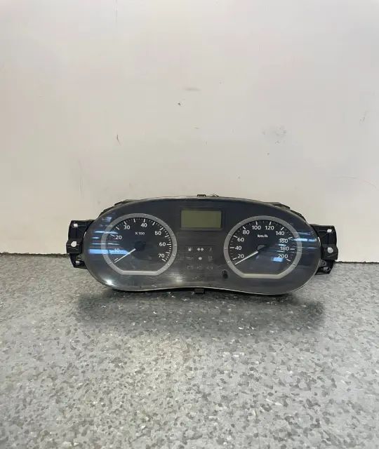 Ceasuri bord Dacia Logan 2005 1.4 MT (75 hp)