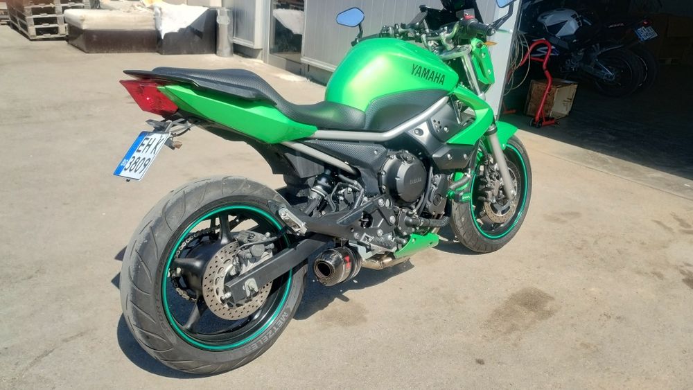 Продавам Yamaha XJ6