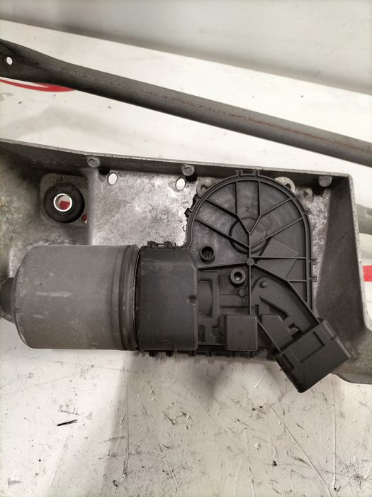 Моторче - механизъм предни чистачки Renault Modus / Рено Модус 2005г.