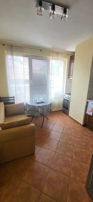 Дава се под наем Двустаен апартамент в София, Гео Милев - 83 кв.м за 650 € - Снимка #2