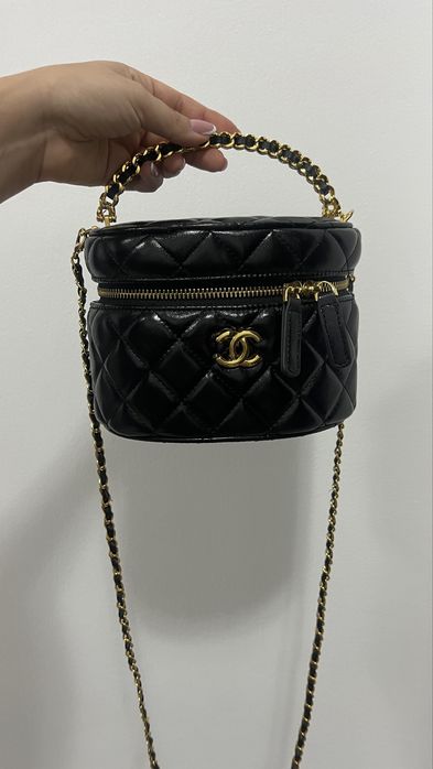 Винтидж шанел козметично куфарче дамска чанта