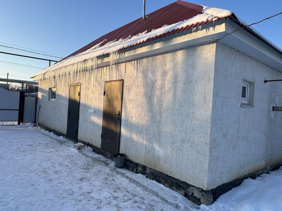 Жер үй сатылады.