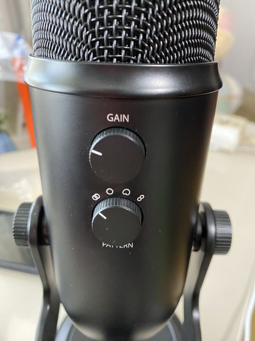 Microfon Blue Yeti