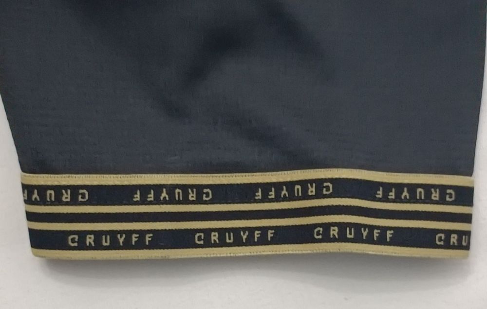Cruyff Shirt оригинална тениска ръст 140-152см черна спорт фланелка