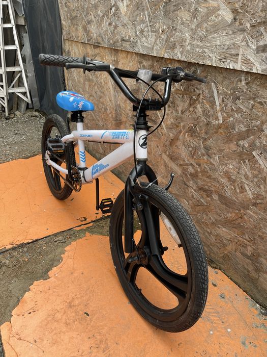 Bicicleta bmx gravity roti 20”