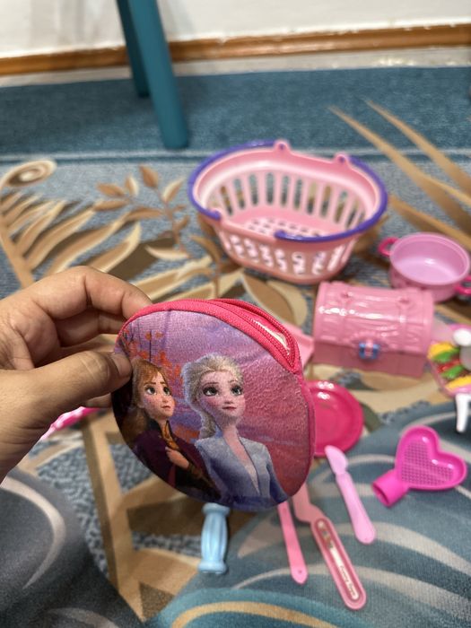 Продам набор игрушек