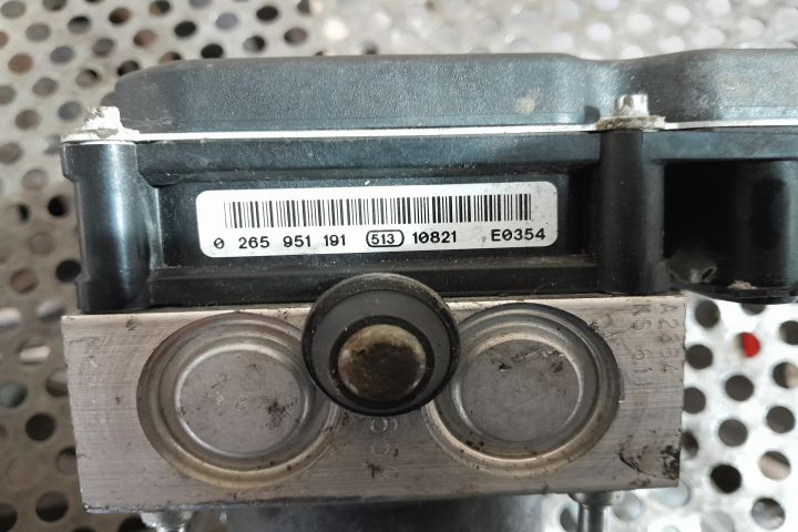 Pompa ABS 0265951191 /0265235622 /EH46437A0 Mazda CX-7 prima generati