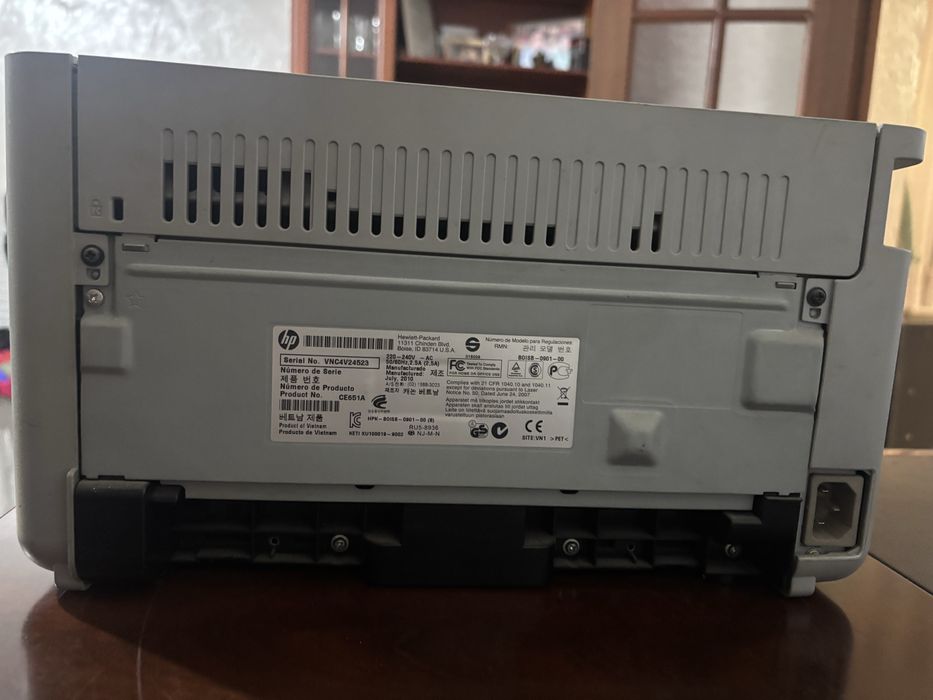 HP LaserJet P1102 — лазерный принтер, рабочий