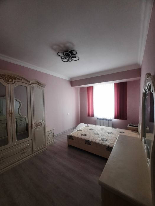 2 хоналик квартира,  срочно сотилади.