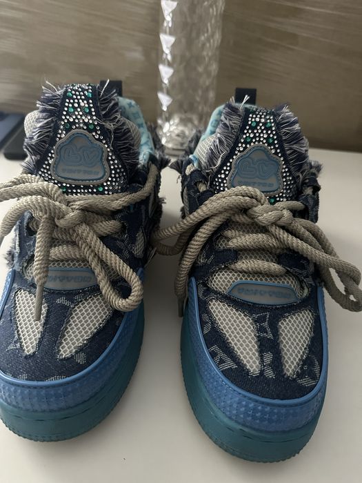 Lv skate swarosky blue