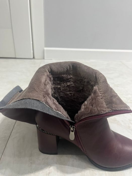 Зимние сапоги, кожаные 37-38