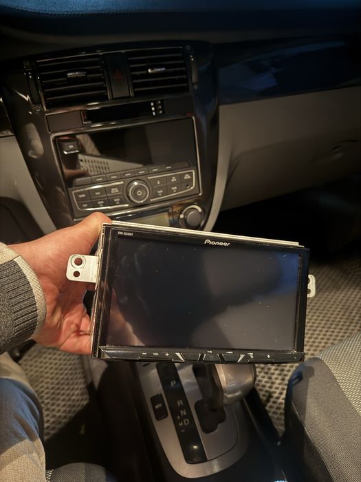 Pioneer DMH-Z5290 BT