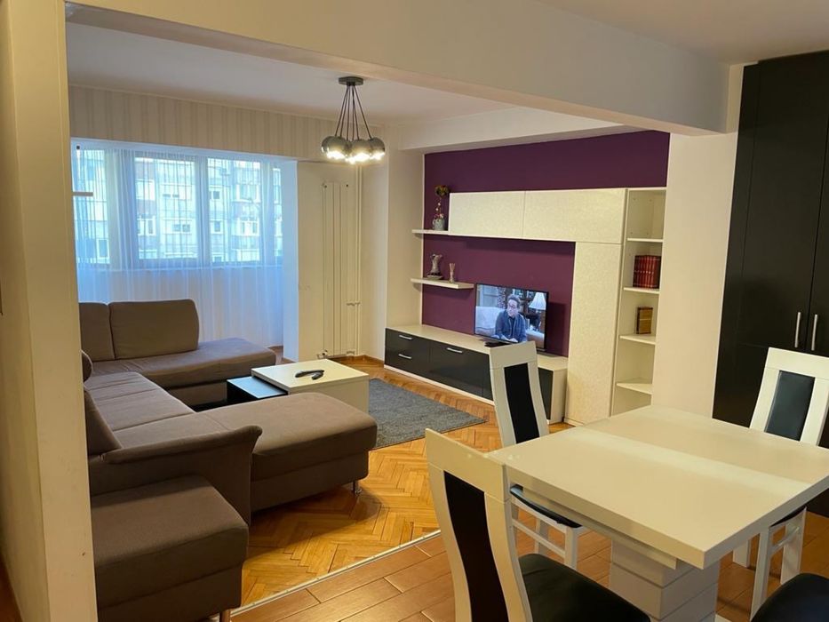 Apartament 3 camere, cartier Nufarul