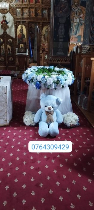 Aranjamente pentru botez cristelniță