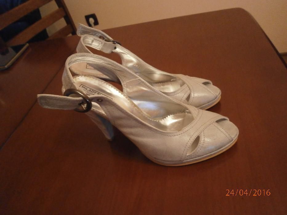 Дамски елегантни сандали с ток 36 номер