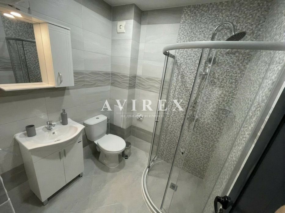 Дава се под наем Двустаен апартамент в Пловдив, Кършияка - 60 кв.м за 448.8 € - Снимка #2