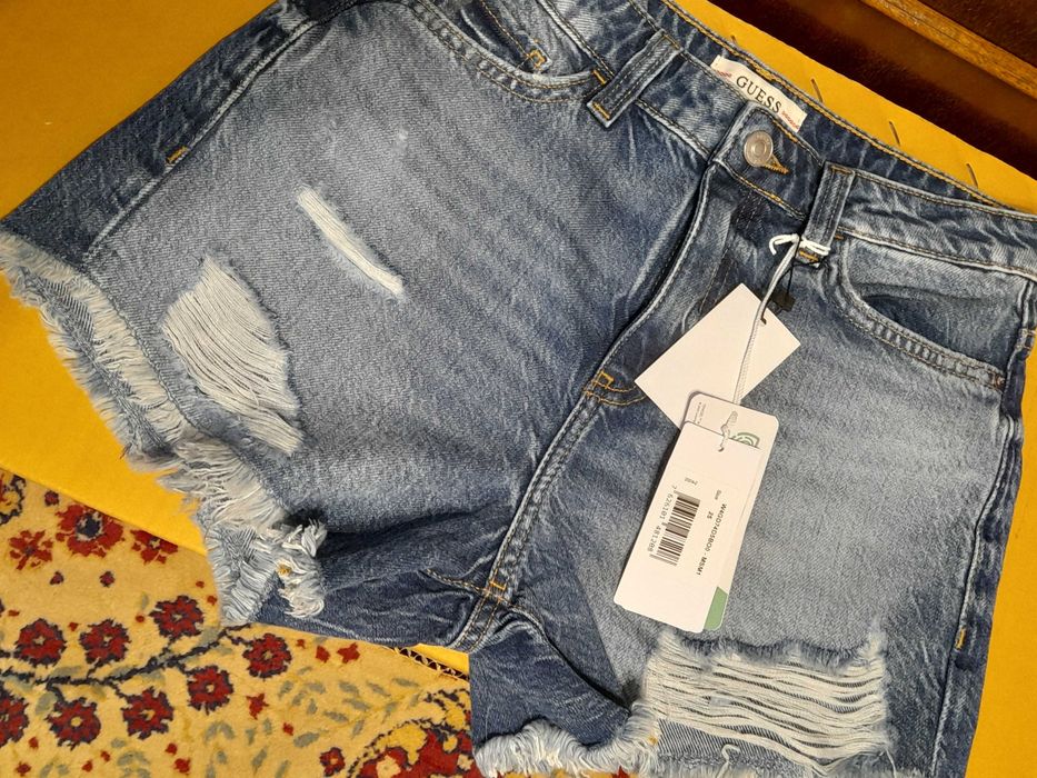 Къси Дамски Дънки GUESS
