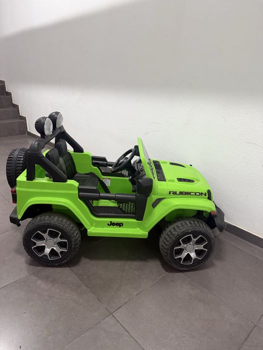 Masinuta electrica copii Jeep, 4x4