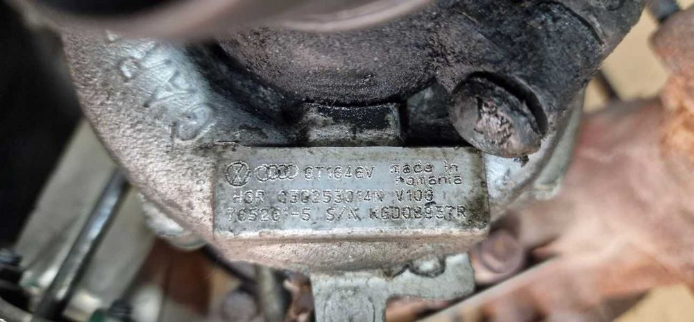 Turbina VW Jetta 2.0 TDI cod turbina 03G253014B