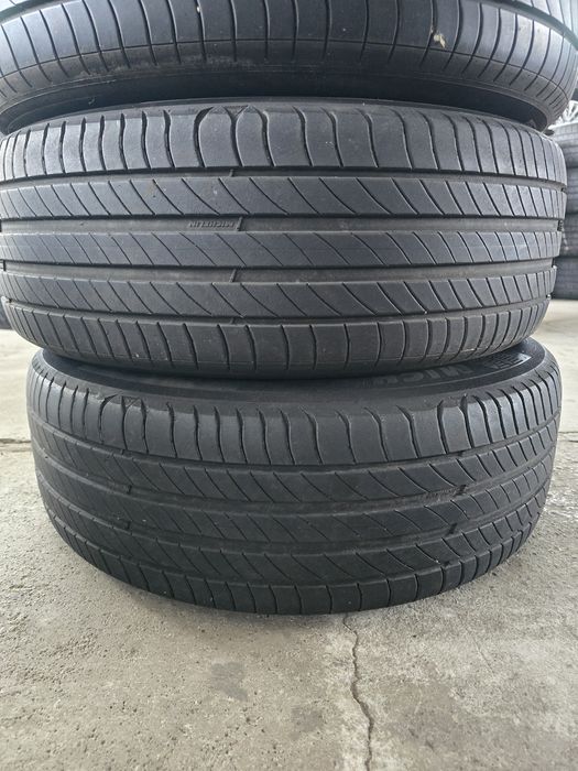 4 Броя 215/60/17 Michelin 2x6,2mm 2x5mm