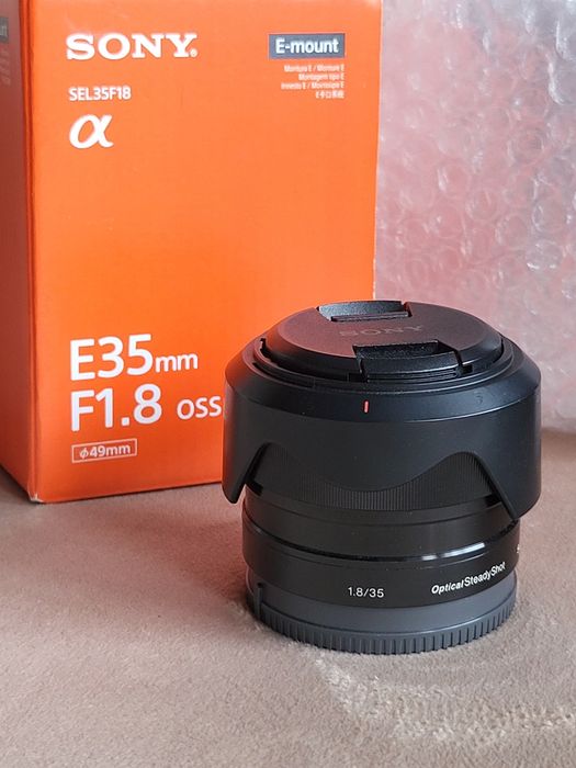 Объектив Sony e mount 35mm 1.8