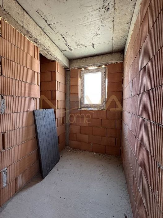 Продава се Двустаен апартамент в Варна, Виница - 105 кв.м за 763 €/кв.м - Снимка #8