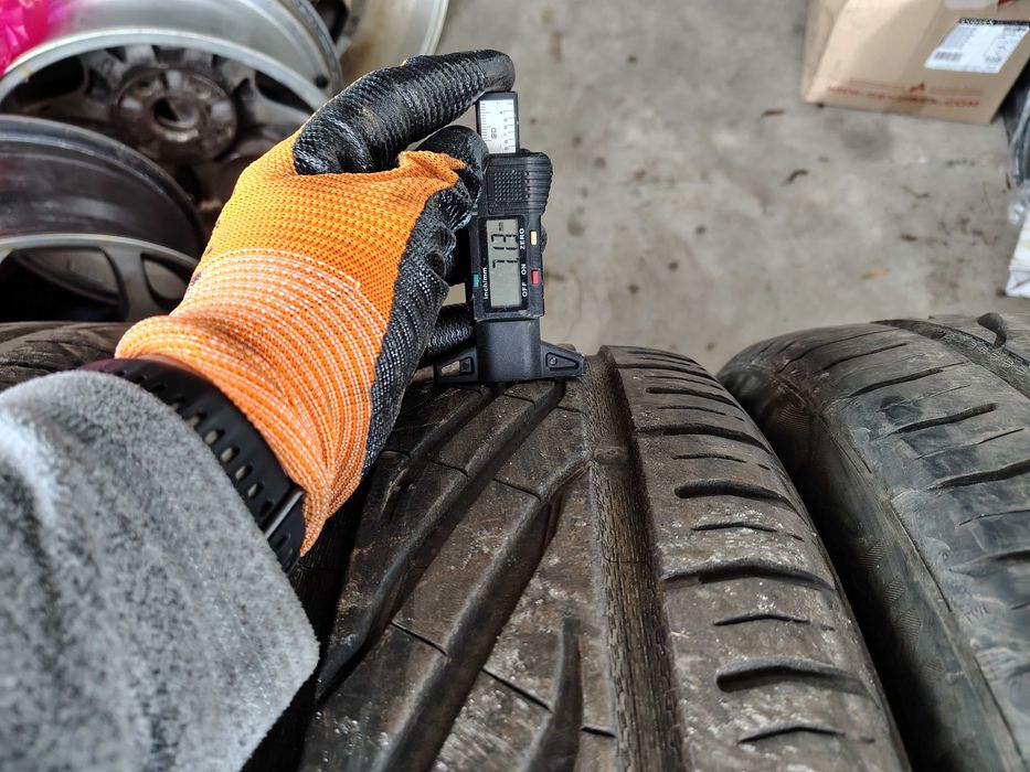 4бр.летни гуми UNIROYAL 255 40 20 DOT24 цена за брой