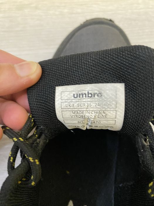 Papuci baieti marimea 36