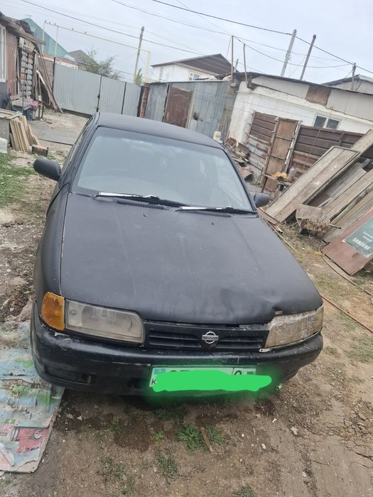 Нисан примера р10