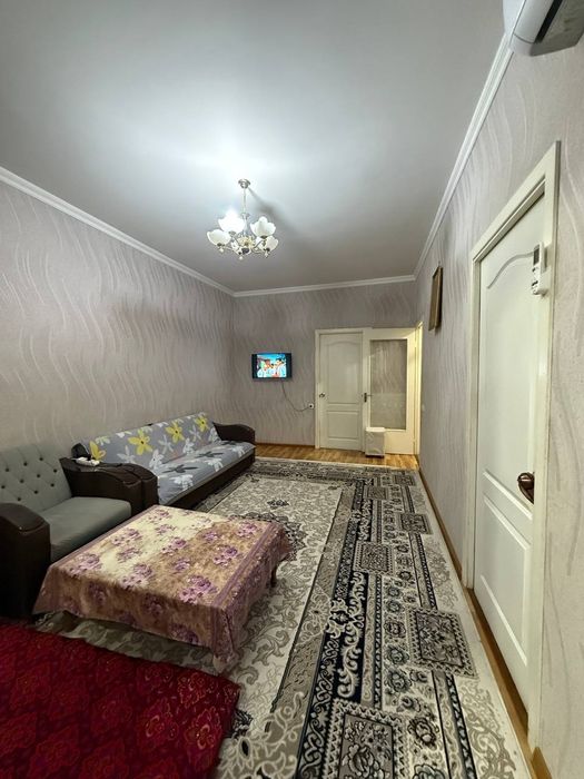 Продаётся двухкомнатная квартира Юнусабад 4