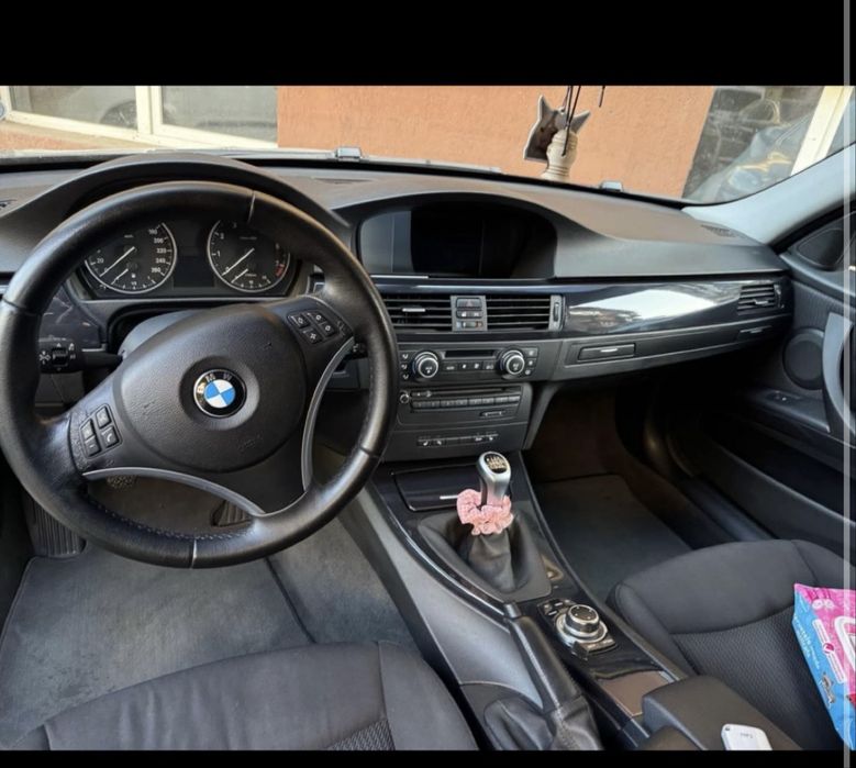 BMW 3 Series 2009 — imagine 5