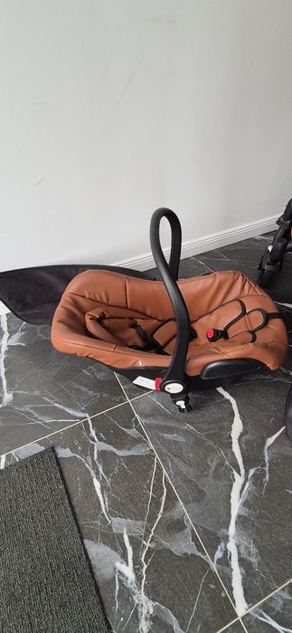 Carucior  3 in 1
