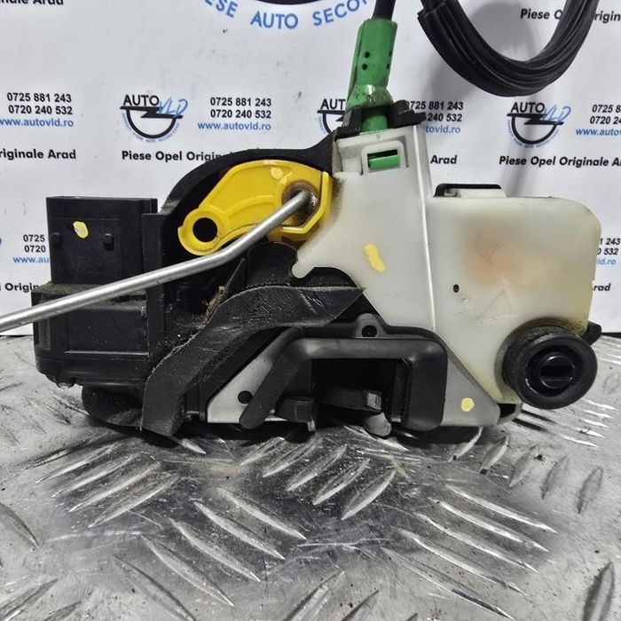 Broasca usa stanga spate Opel Astra J