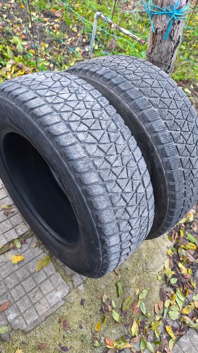 Всесезонни гуми Bridgestone Blizzak