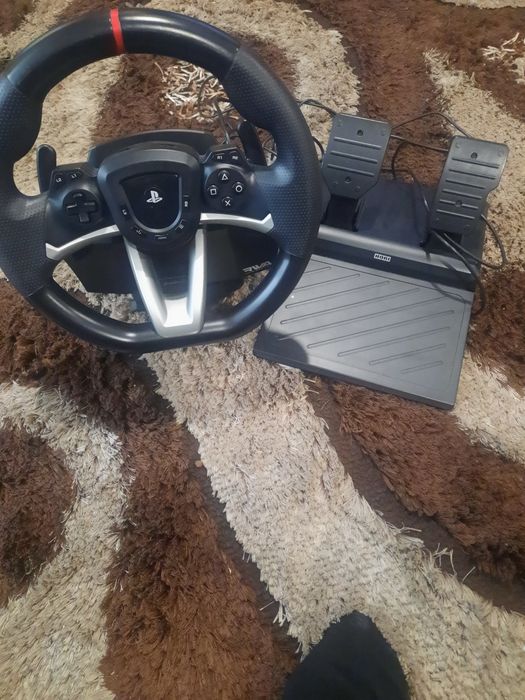 Volan Hori-Apex,pentru PS4,PS5 și PC