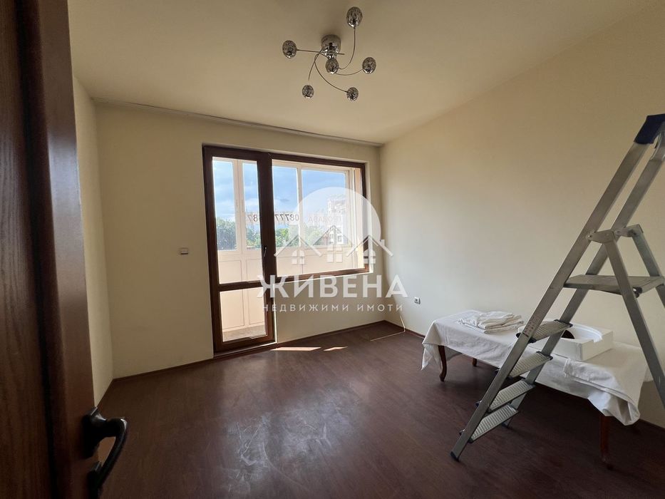 Продавам 4-стаен мезонет до Фулмакс център, площ 145 кв.м