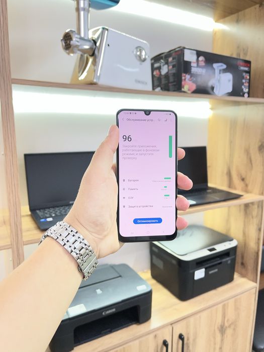 Samsung Galaxy A30