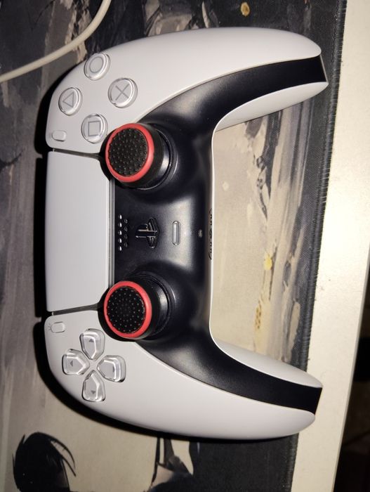 Продам ps 5 либо обмен на пк либо на ваши предложения