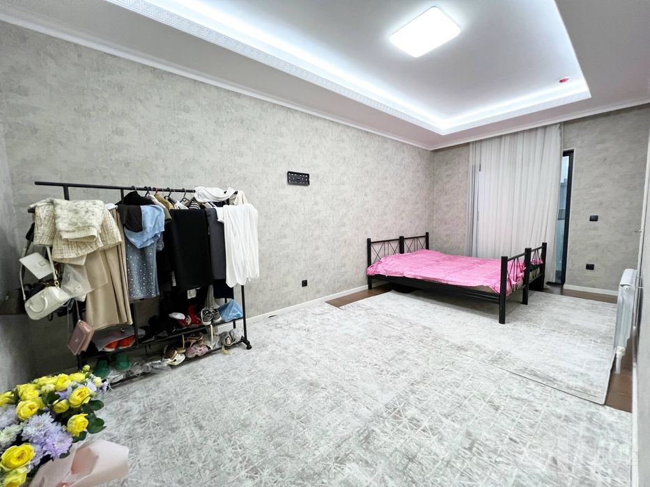 4-комнатная квартира в ЖК NUR : Ц-2, Алайский рынок (150м2) Срочно !