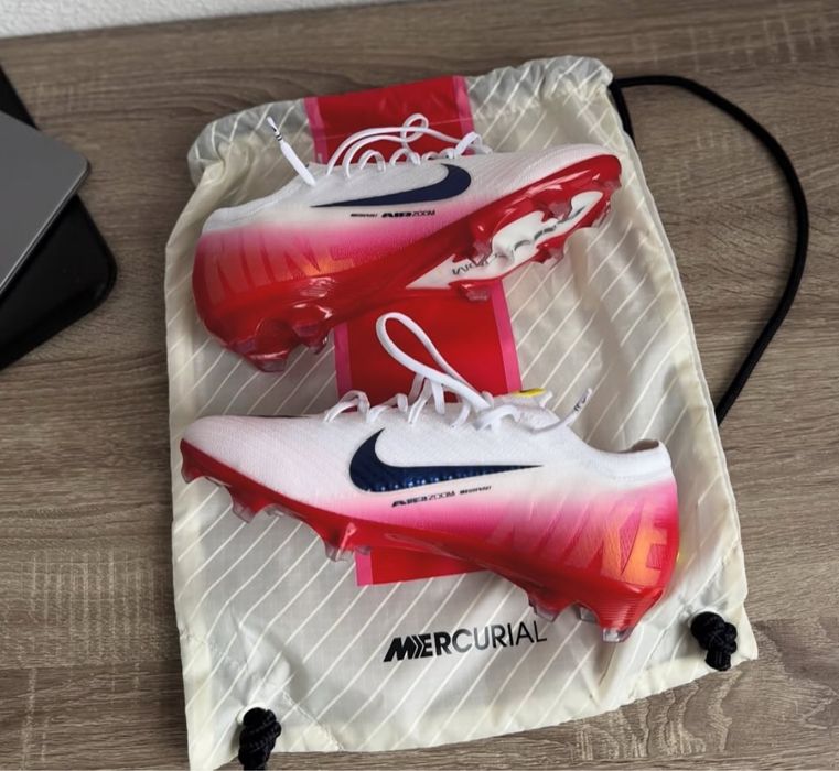 Nike Air Zoom Mercurial Vapor 16