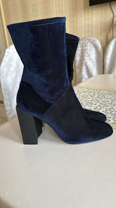 Женский сапожки продам