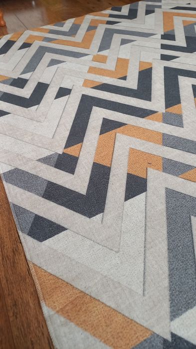 Covor antiderapant 130x180 modern -Tg Mures