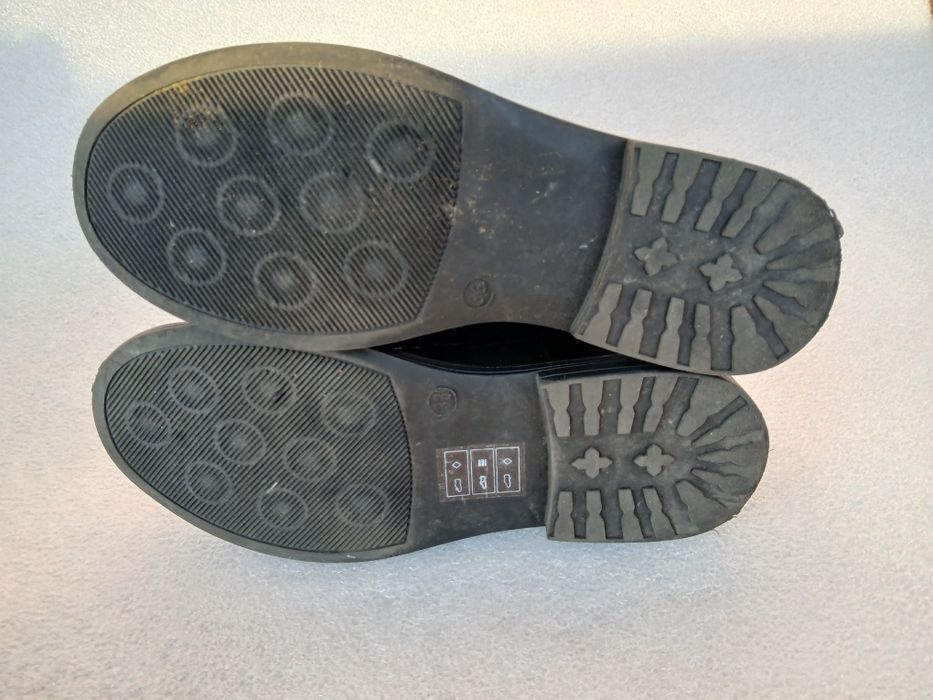 Обувки за момиче Reserved, 32 номер