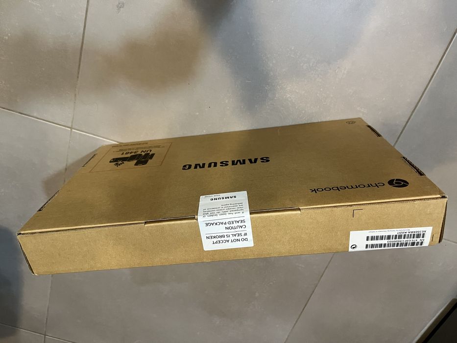 Laptop Samsung Chromebook 4+ 15,6”, intel celeron N4000, 4GB RAM, 64GB