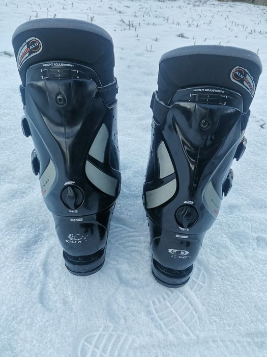 Clăpari Ski Salomon Performa mărime  44-45.5  Mondo 29